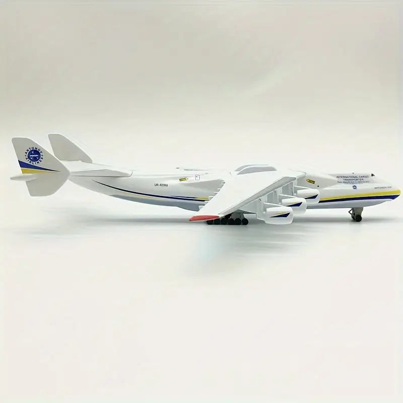 AN-225 Antonov Mriya 1:400 Aircraft Model