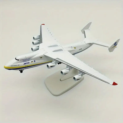 AN-225 Antonov Mriya 1:400 Aircraft Model