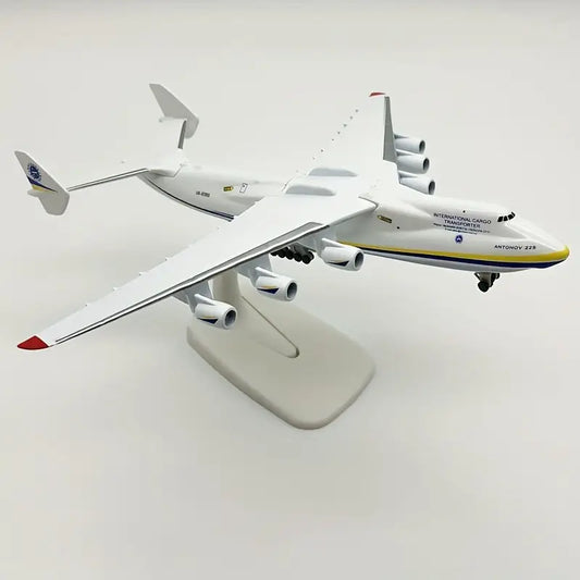 AN-225 Antonov Mriya 1:400 Aircraft Model